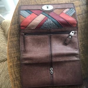 Vintage Fossil Trifold leather wallet multicolored  leather decorative pieces